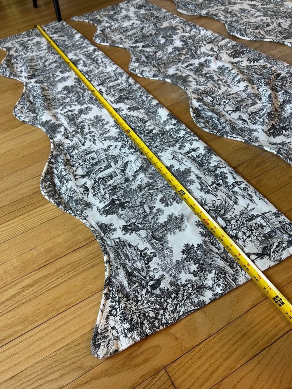5pc lot, Victoria Park Toile Valances by Ellis Curtain - Picture 11 of 16